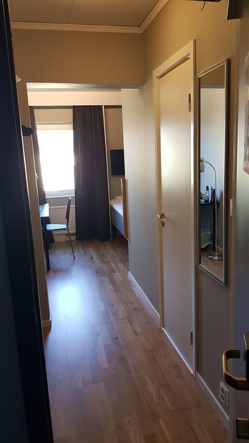 City Hotel Кристинехамн Екстериор снимка